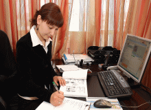 ロシア語講師